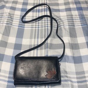 Rochelier Canada Black String Wallet Embossed Leaf BNNT